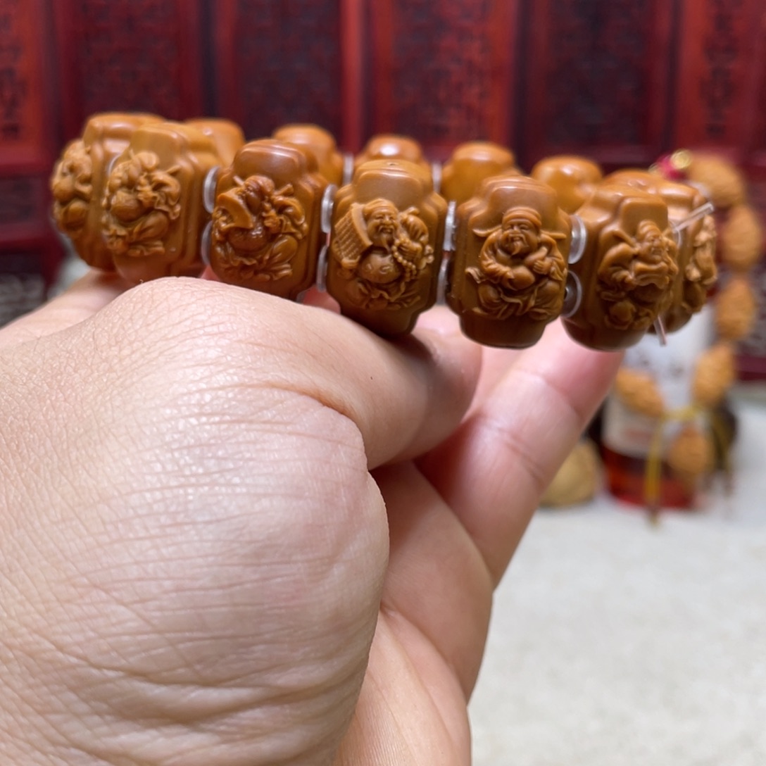 橄榄核吊坠橄榄核雕