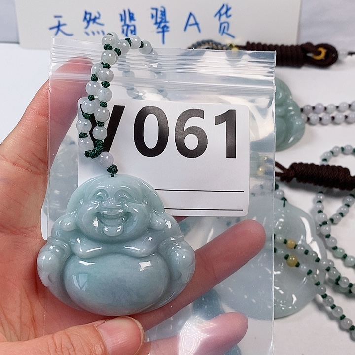 翡翠颈饰未镶嵌天然