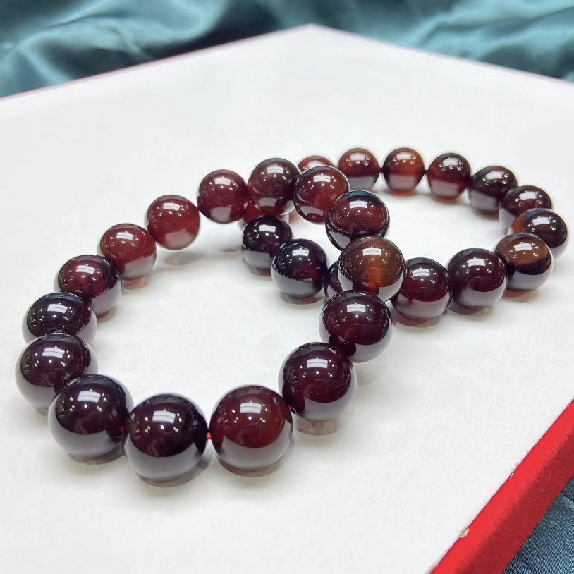 【萝卜珠宝】B002 精美手串 多样性发其一