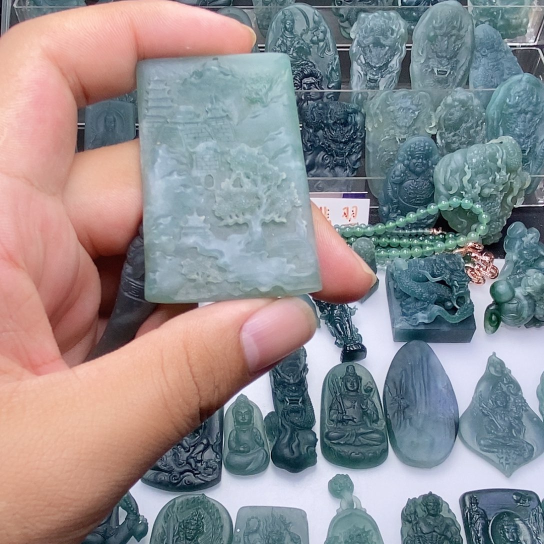 未镶嵌定制翡翠山水