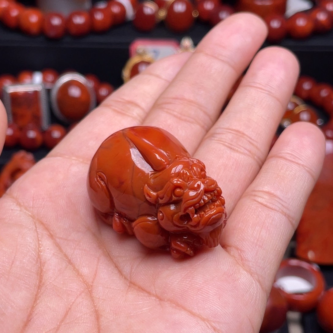 南红玛瑙珠宝奇石未镶嵌吊坠