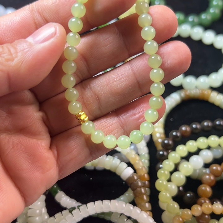 和田玉（糖玉）未镶嵌手链