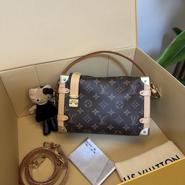99新 LouisVuitton/路易威登 包包/250916SW0009