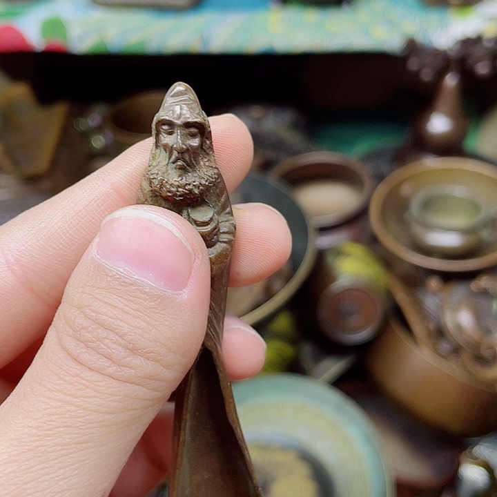 铜摆件的使用方法