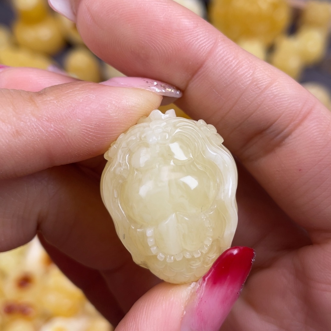 琥珀裸石未镶嵌蜜蜡