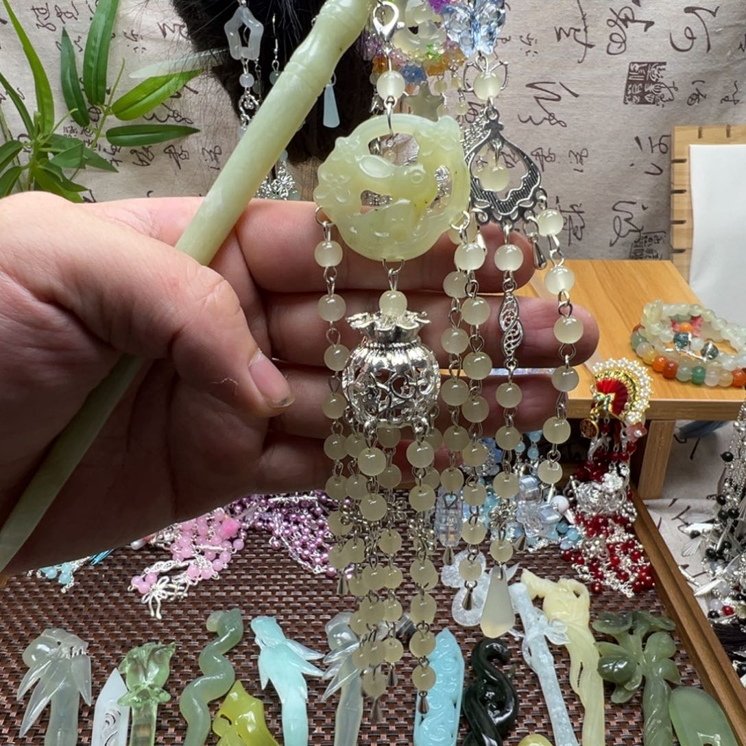 蛇纹石玉合金发饰