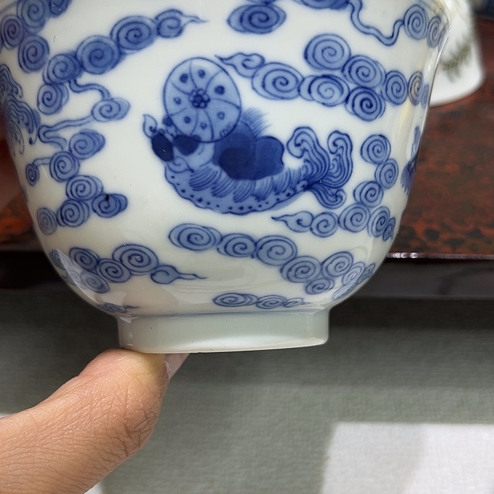 用***3瓷片精美的陶瓷摆件……