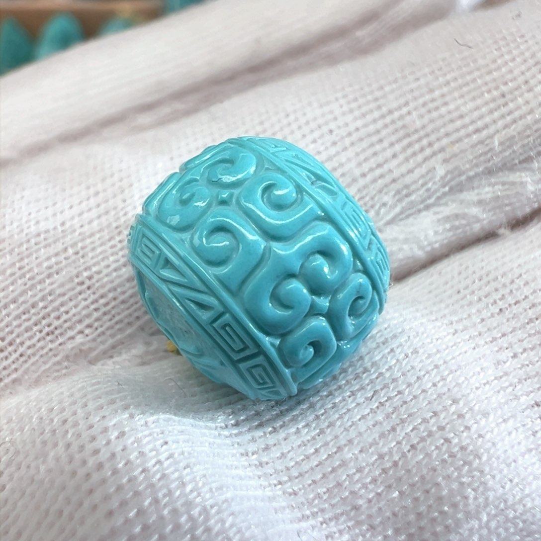 绿松石配饰未镶嵌