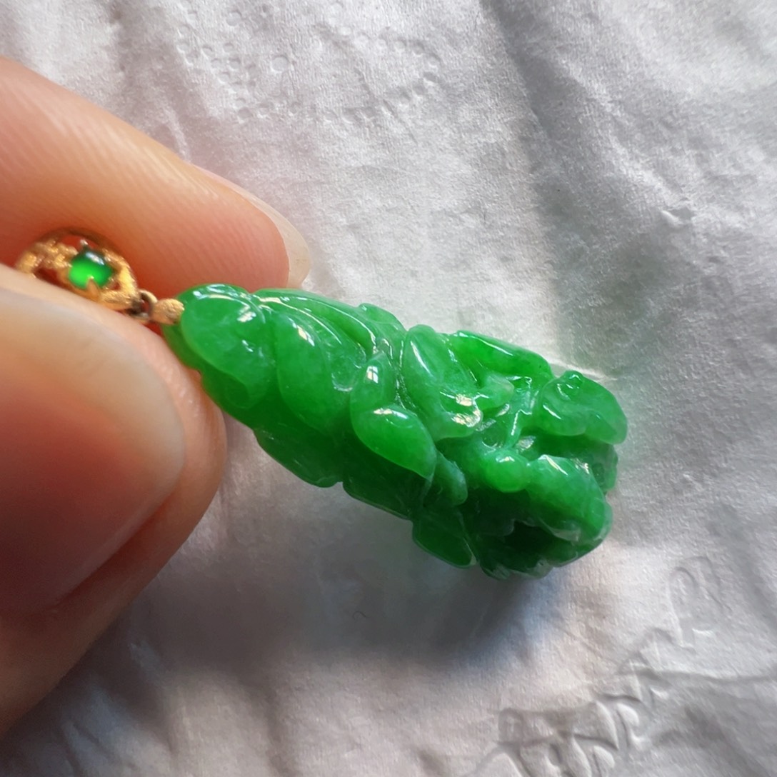 吊坠(不含链)18K金镶嵌翡翠