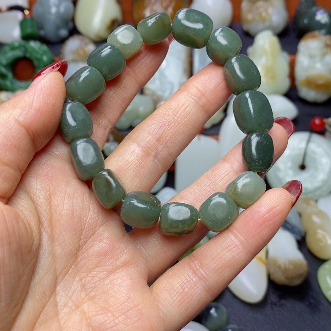 未镶嵌手链和田玉