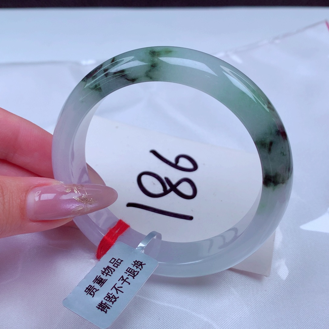 翡翠手镯未镶嵌翡翠54