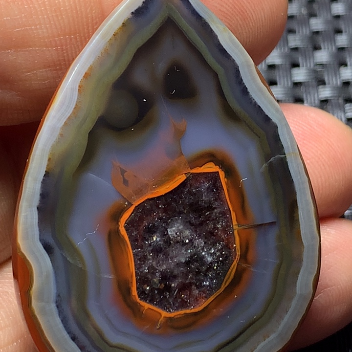 玛瑙/玉髓吊坠未镶嵌城**牛