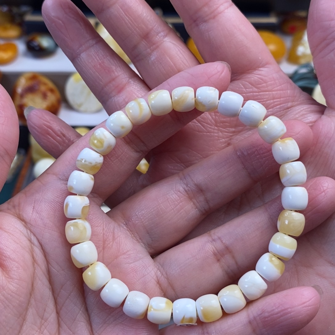 未镶嵌琥珀裸石金瓷白溶洞高桩老型手串7.6