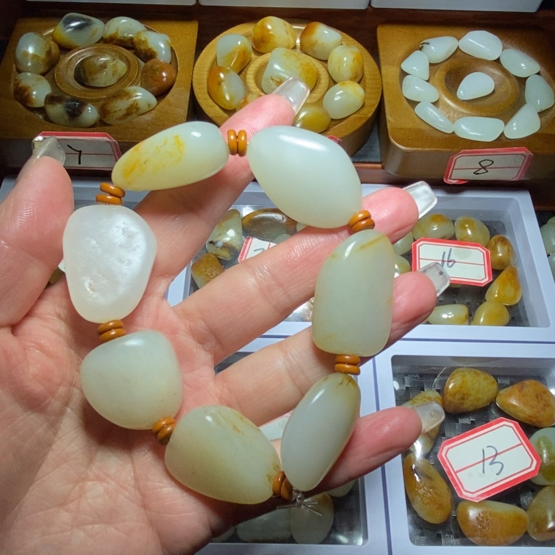 和田玉手链未镶嵌