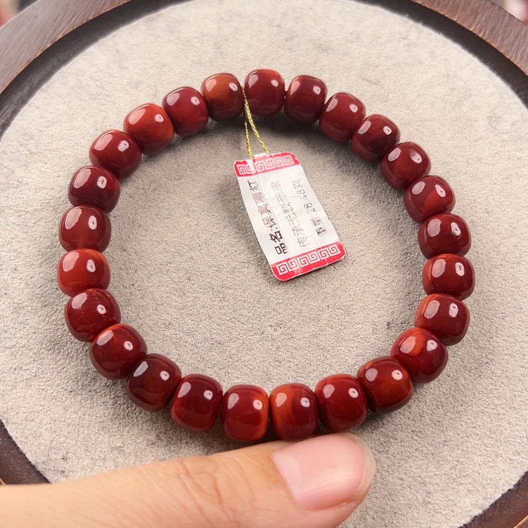 南红玛瑙手串未镶嵌