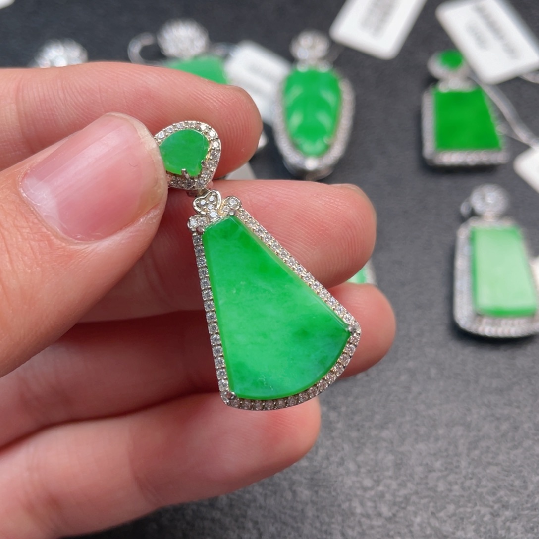 翡翠吊坠(不含链)银S925镶嵌