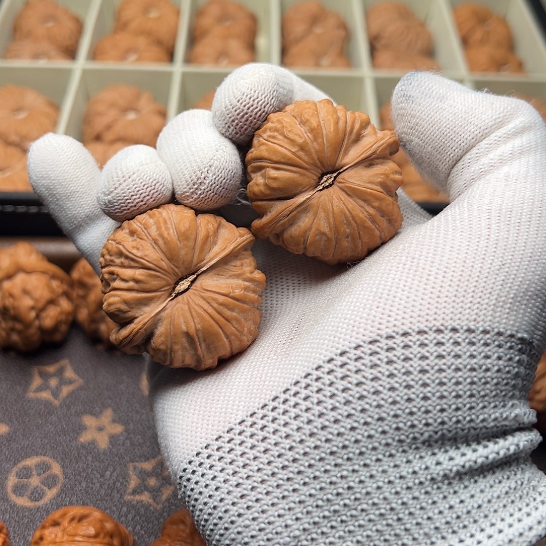 ˢ***文玩核桃吊坠南瓜墩 点