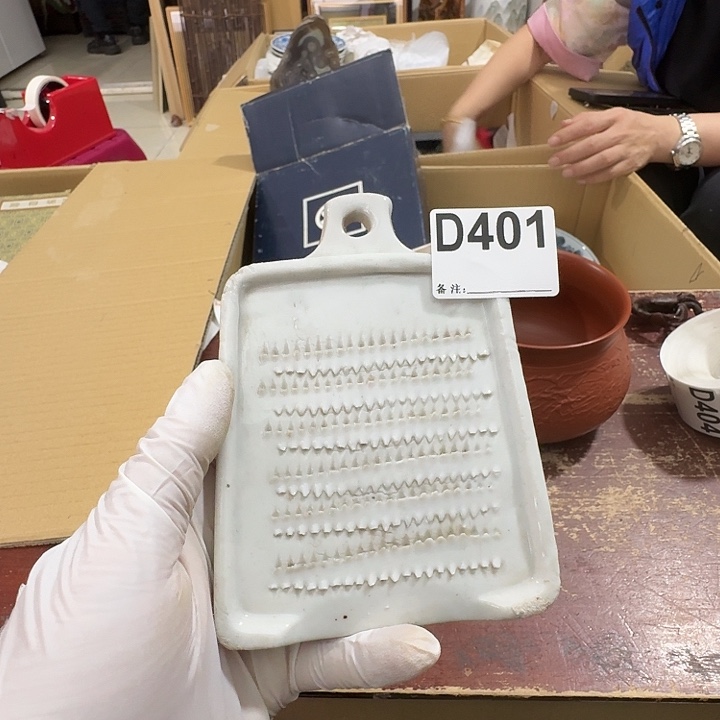 梅***美中古商品谨慎下单