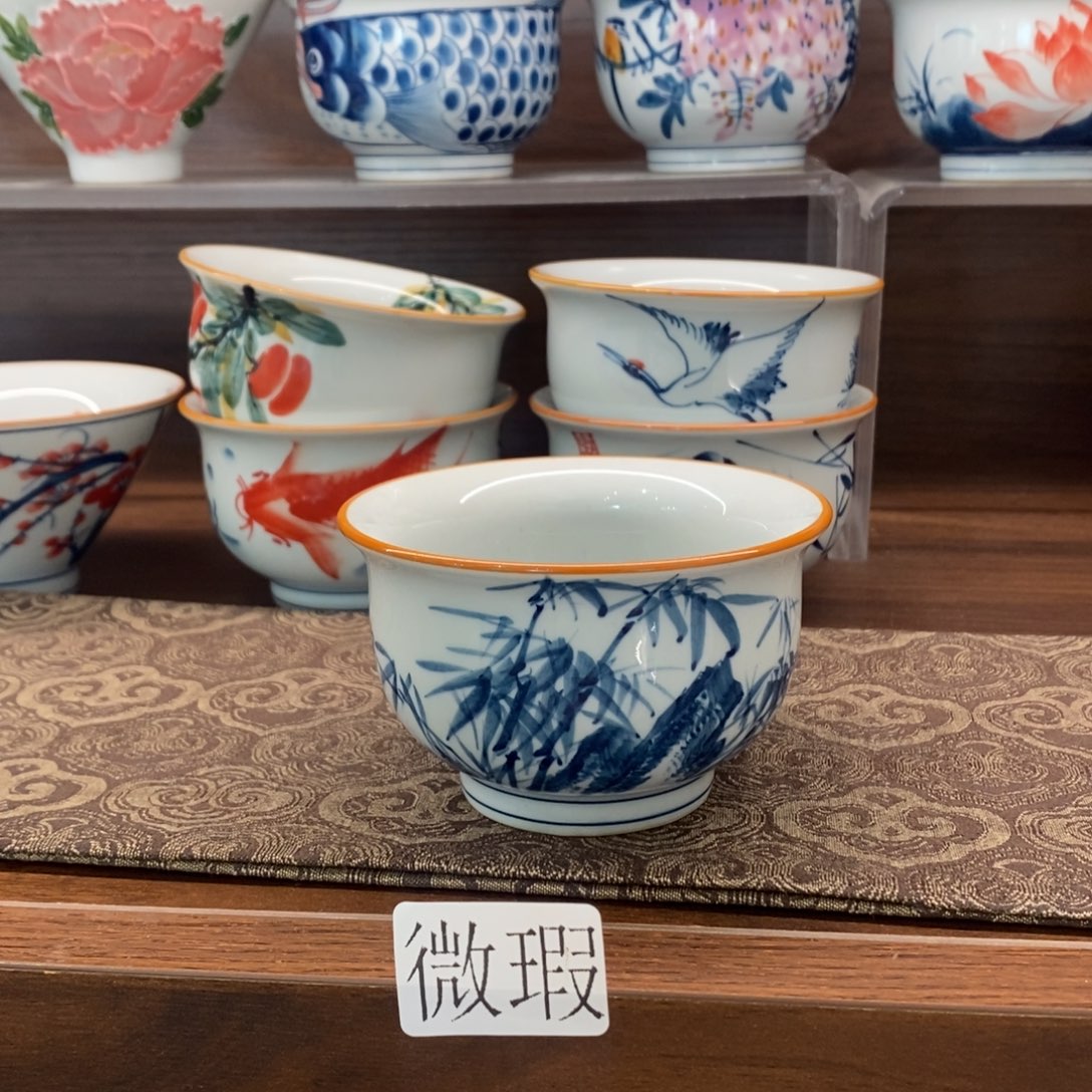 釉下手绘茶具微瑕手工绘制