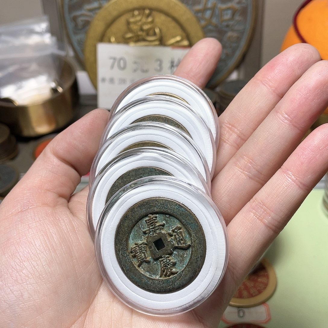 铜t**o一物一拍 现场下单