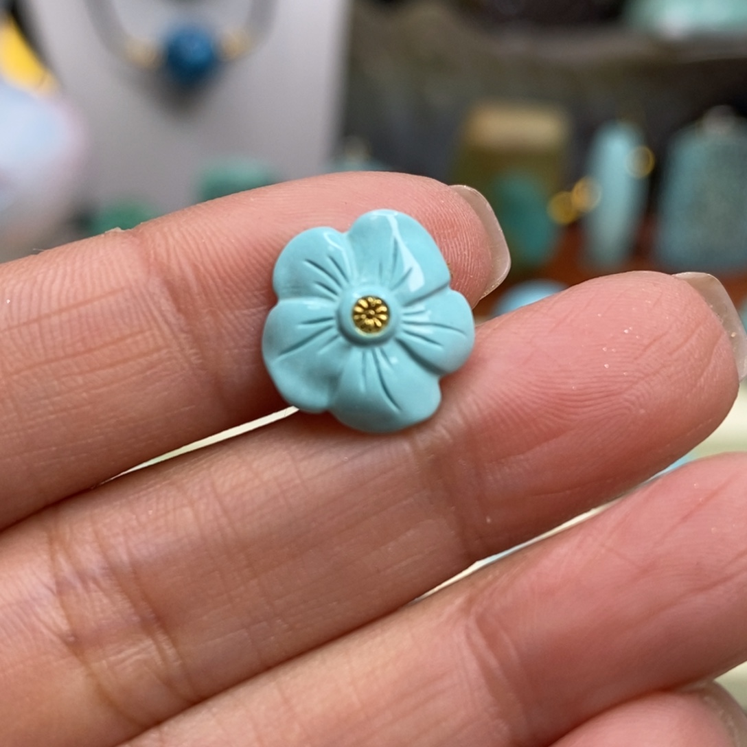 绿松石未镶嵌珠宝奇石