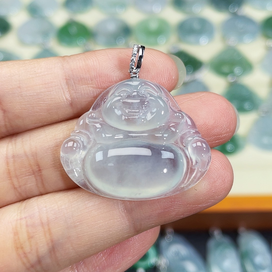 翡翠颈饰18K金镶嵌吊坠