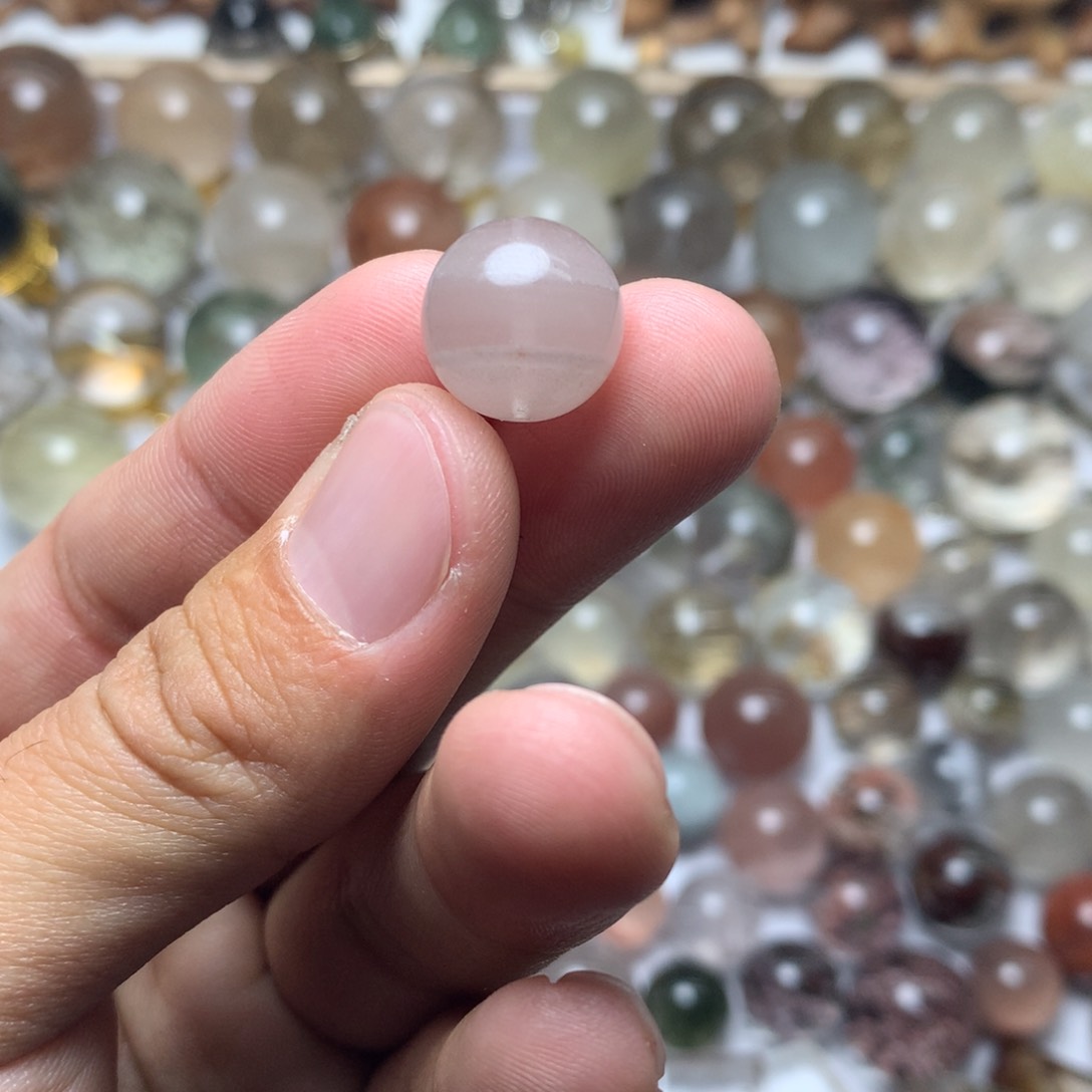 水晶珠宝半成品未镶嵌粉紫千层