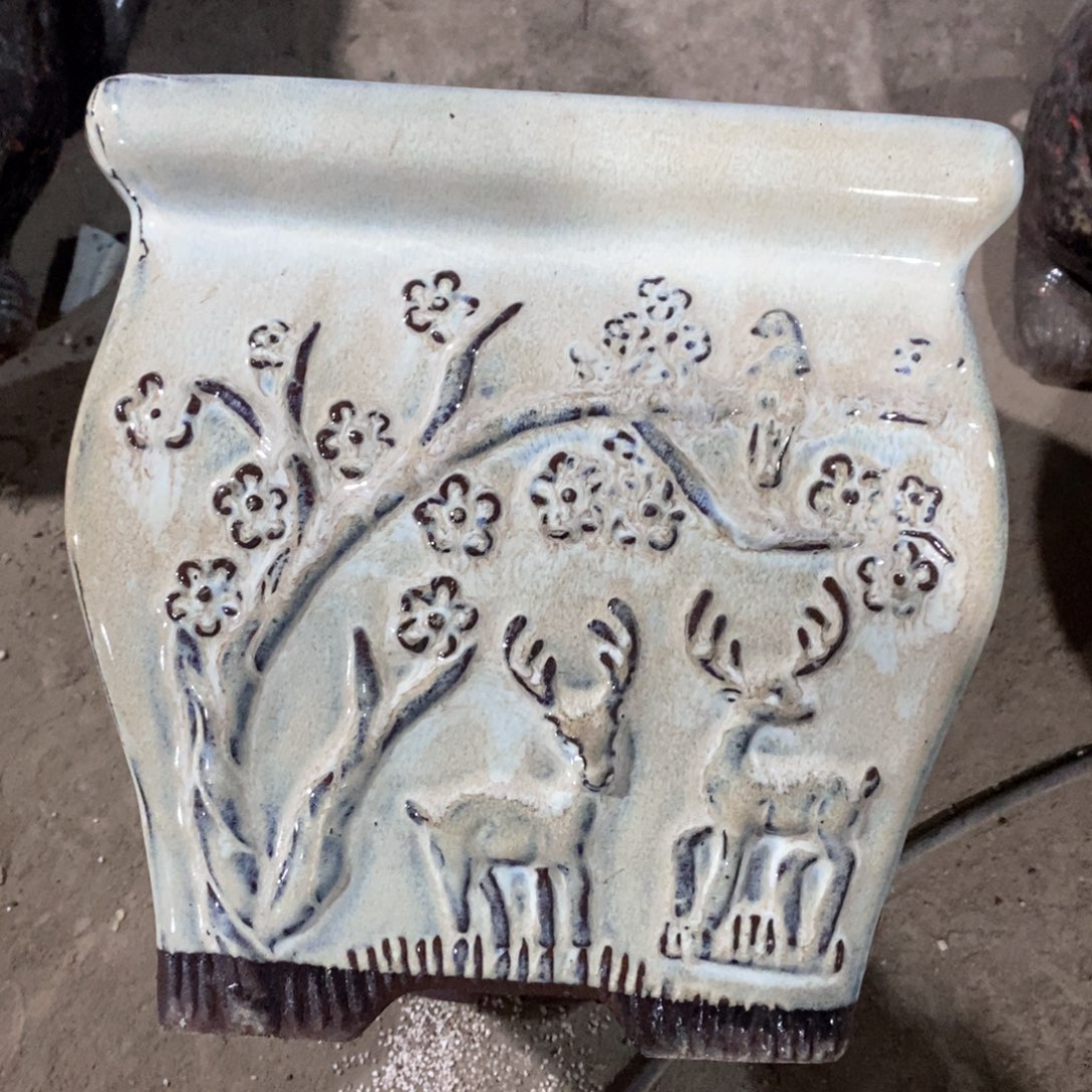 红陶瑕疵20-21一个