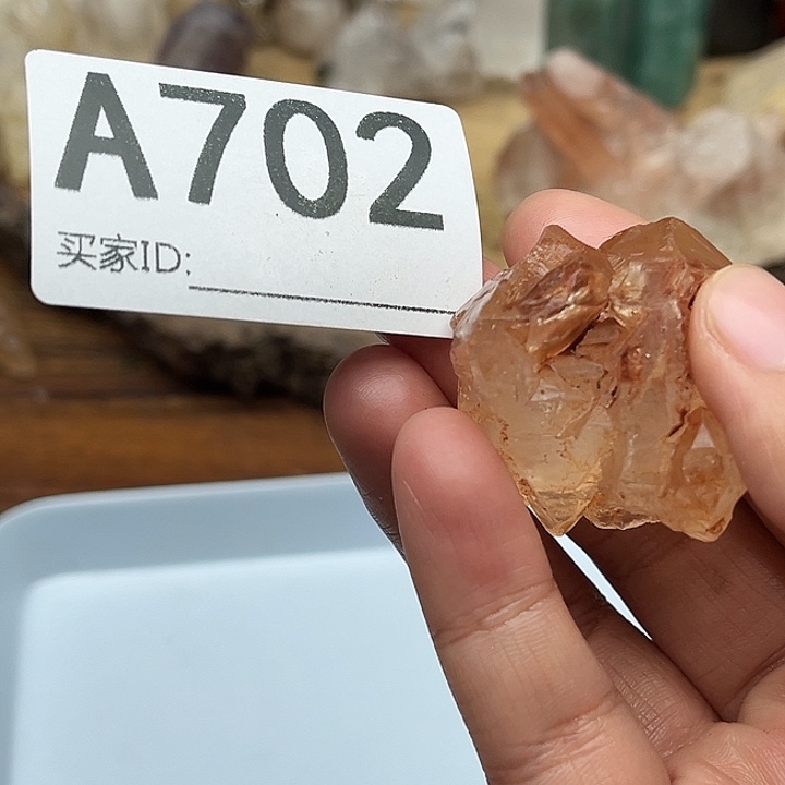 L****水晶未镶嵌珠宝半成品默认微瑕