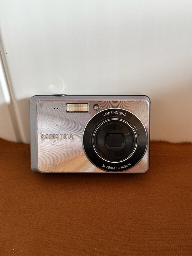 8新 Samsung/三星 es60平替es55 成色一般功能正常新手推荐手慢无