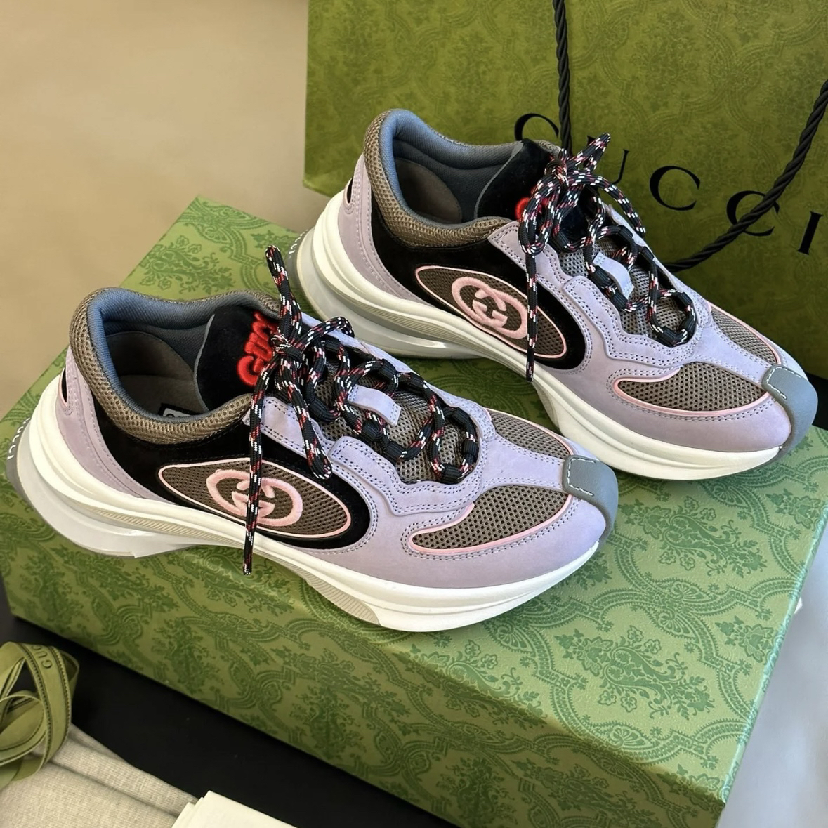 未使用 GUCCI/古驰 2592316Gucci古驰run系列运动鞋