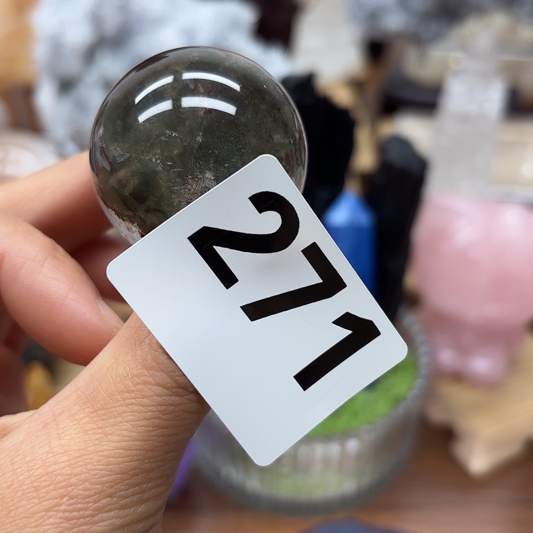 未镶嵌水晶大型摆件（非配饰）