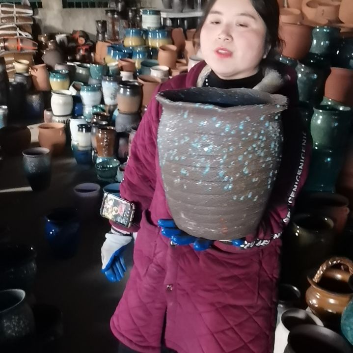 红陶口25高25瑕疵