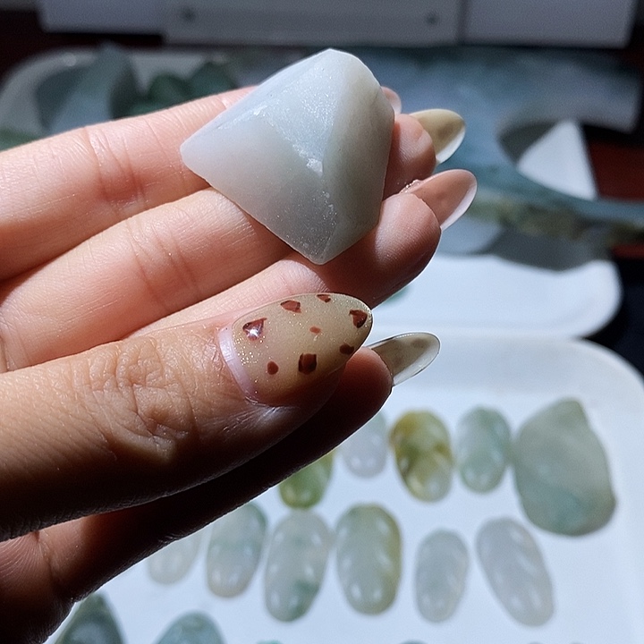 翡翠散珠天然翡翠