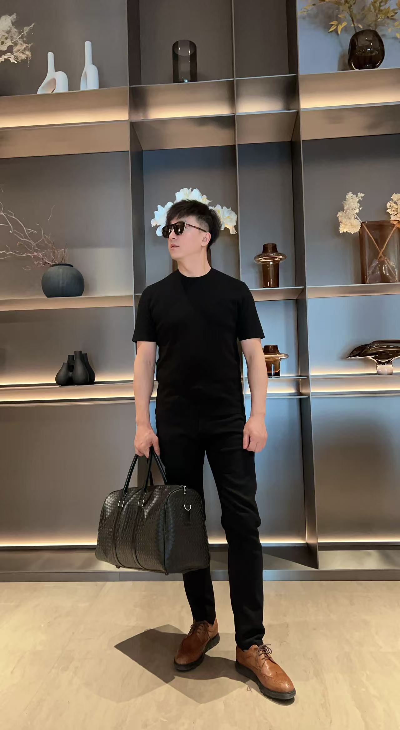 25新春男士品质轻奢商务休闲时尚百搭针织衫舒适保暖打底短袖毛衣