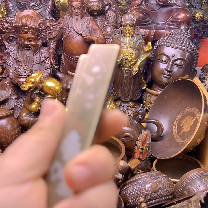 铜122665778887678886778888