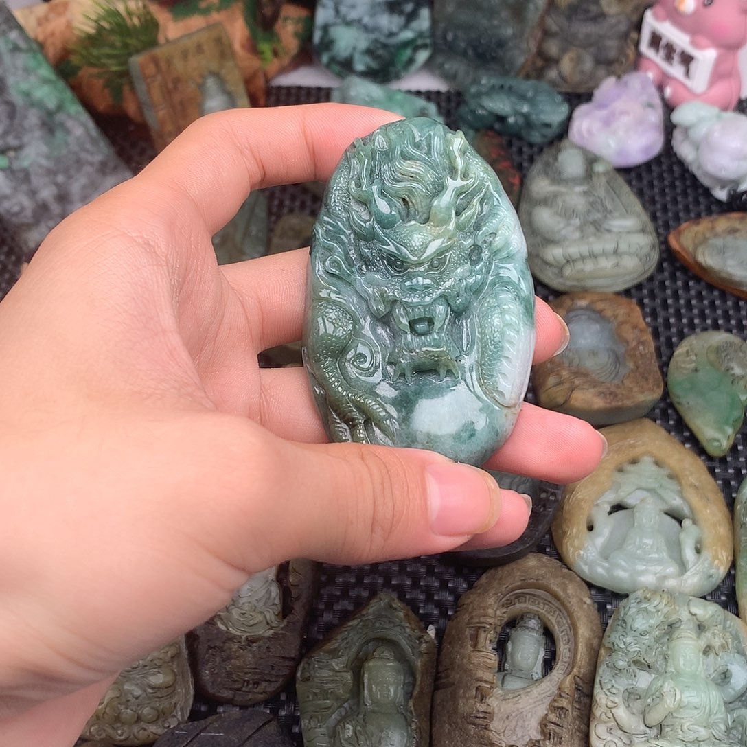 翡翠未镶嵌颈饰014