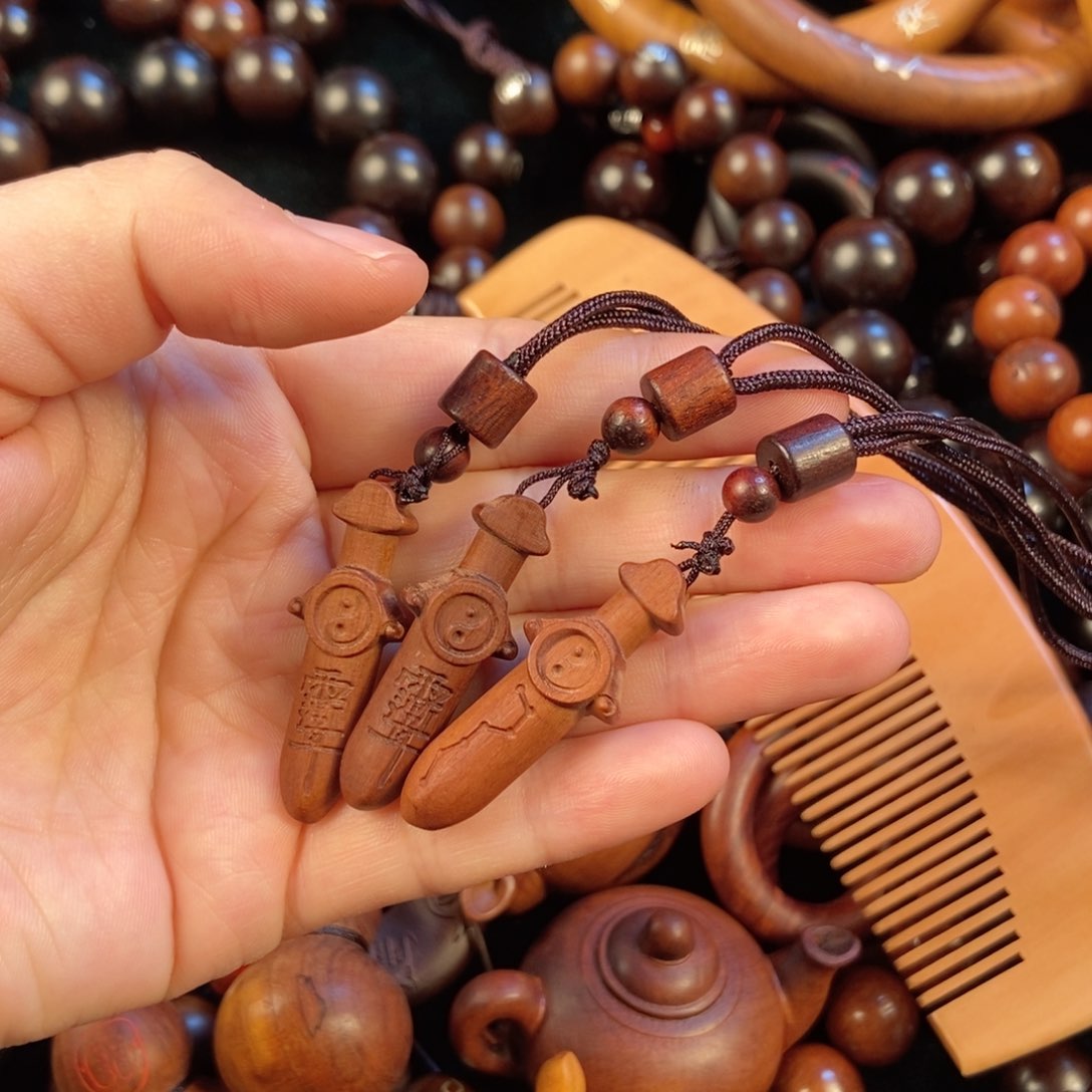 木雷击枣木小剑工艺