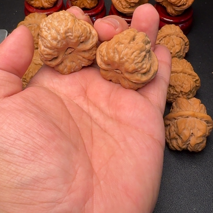 文玩核桃吊坠诸**宜39蛙蛙