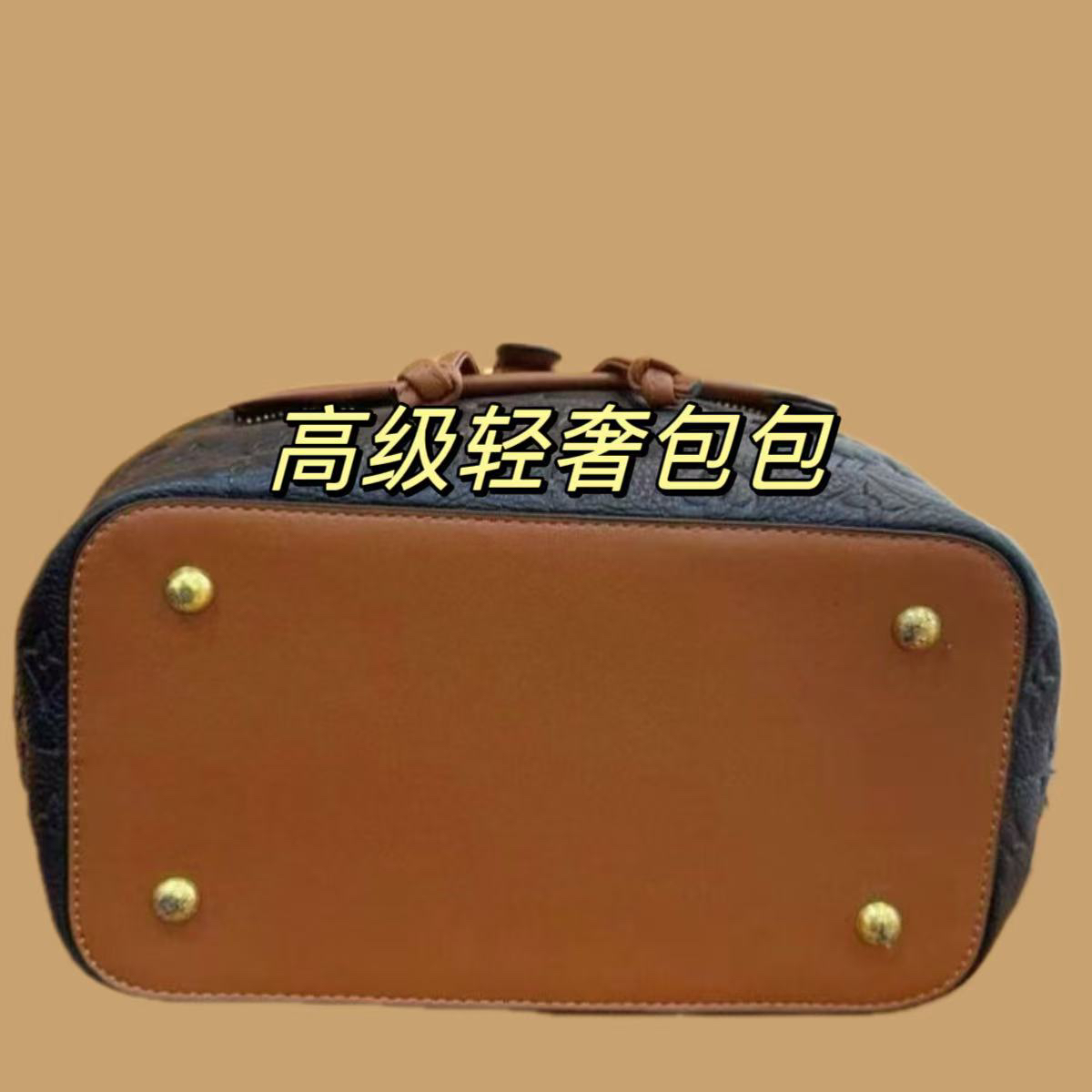 撞色百搭时尚双肩包-38443