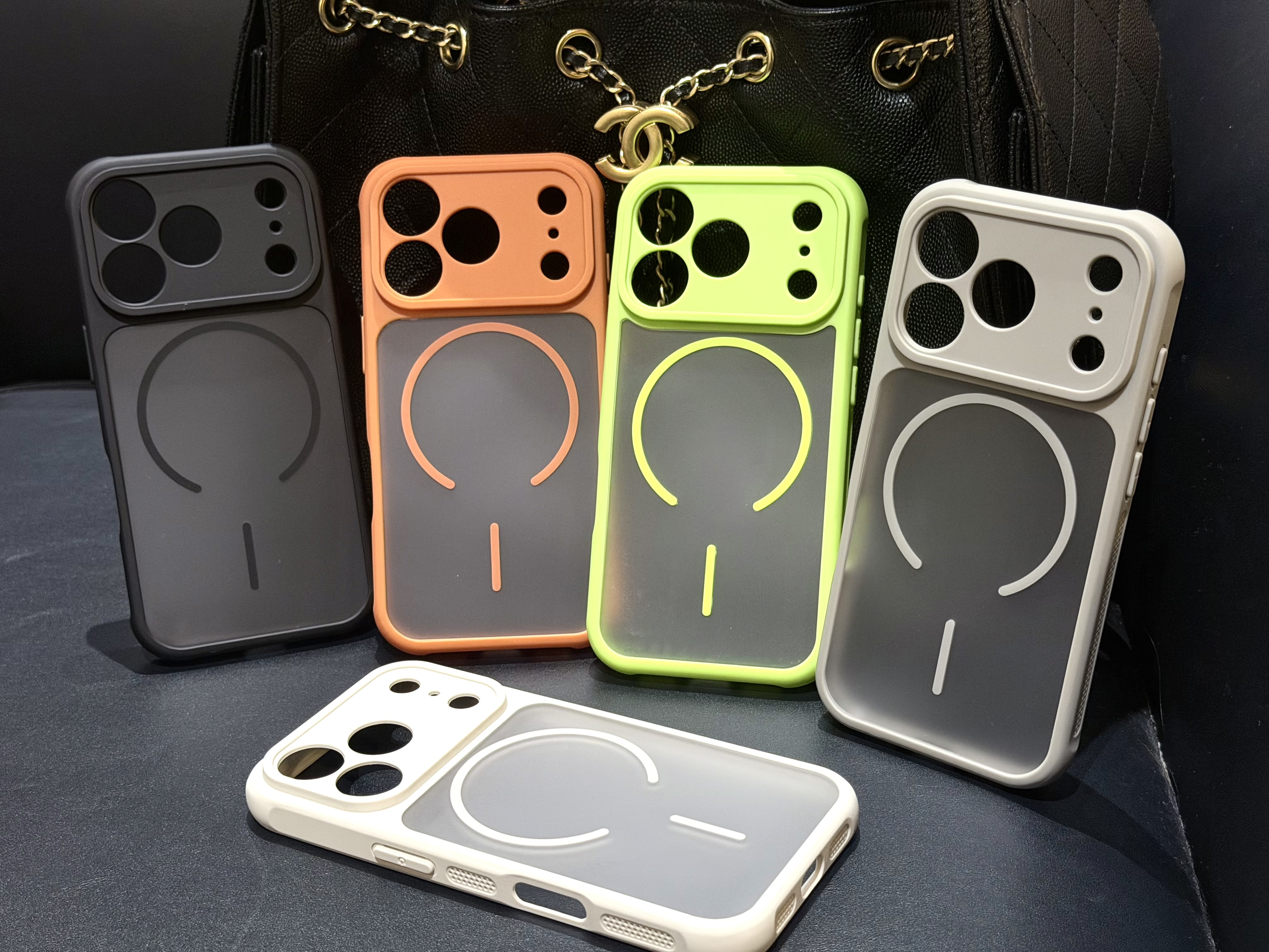 隆隆金适用苹果17手机壳iphone16promax精孔保护套14 15防摔外壳