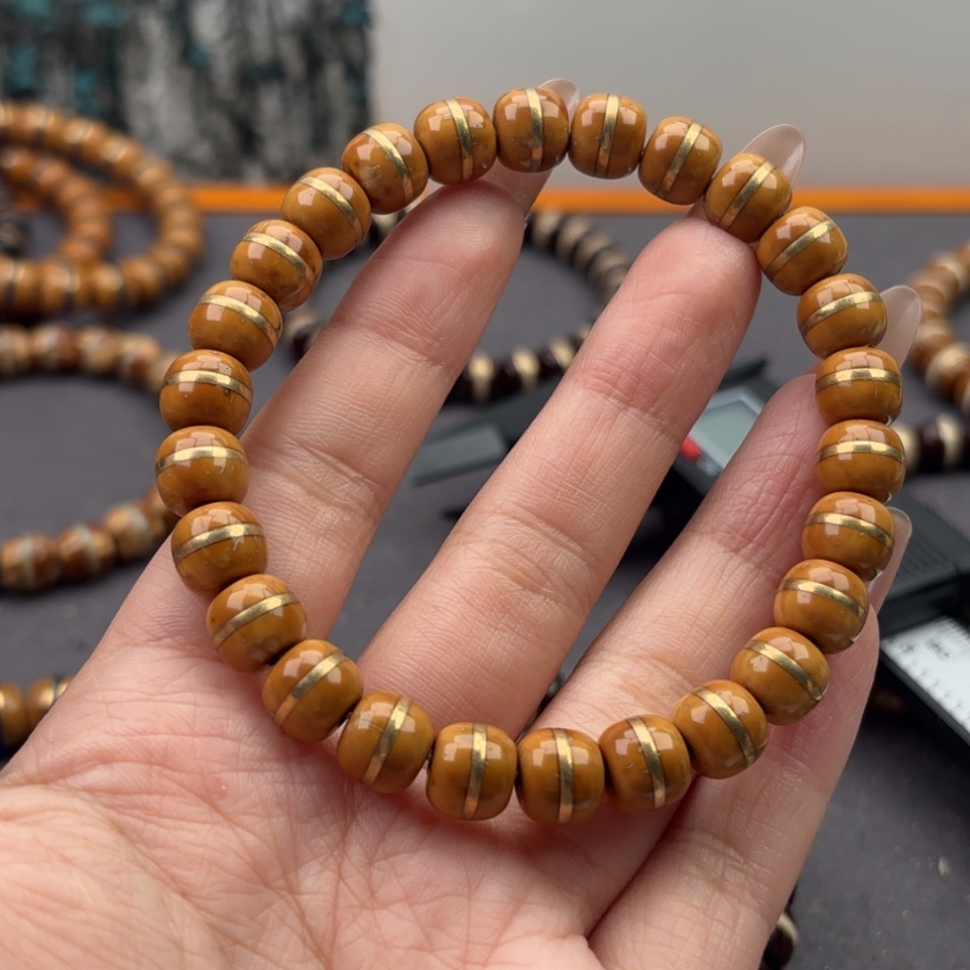 紫金鼠吊坠达**。紫金鼠56