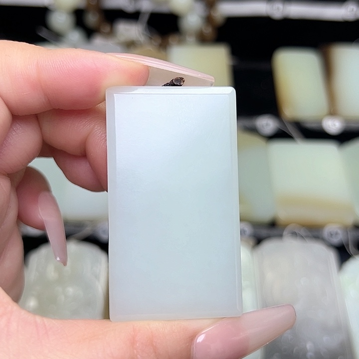 和田玉颈饰未镶嵌大****8