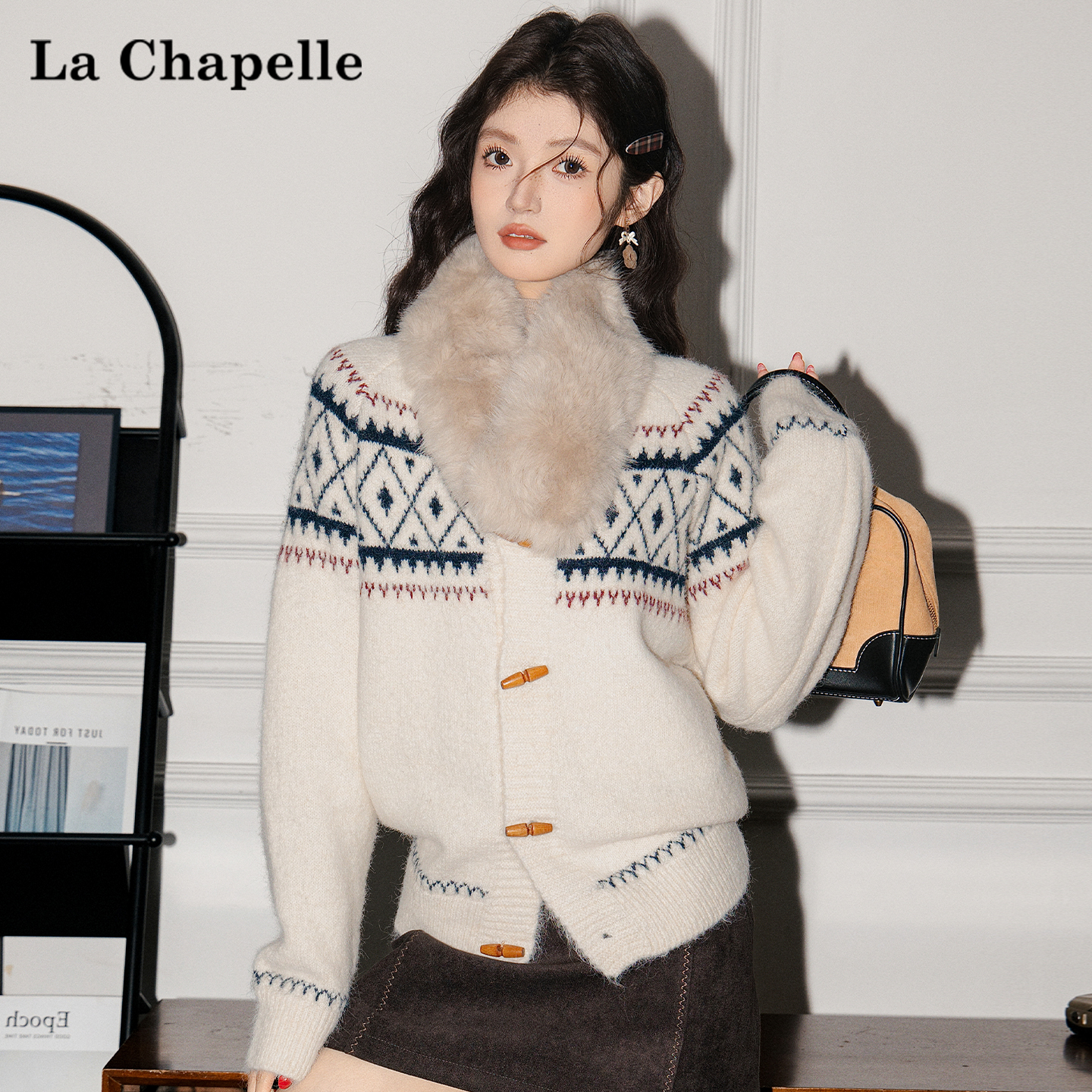 拉夏贝尔法式复古费尔岛提花针织开衫女秋冬牛角扣软糯毛衣外套