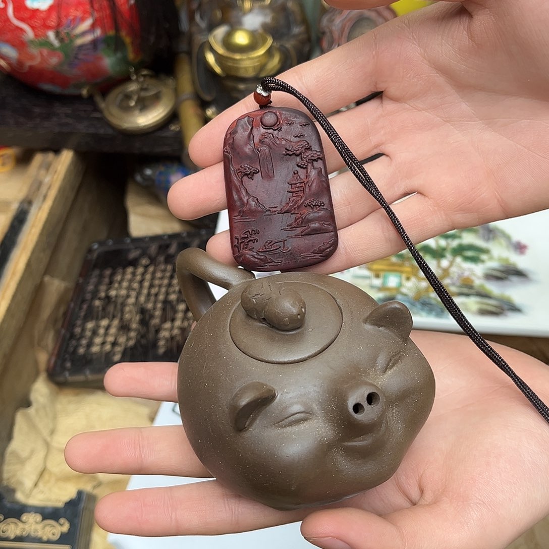 大叶紫檀（黑酸枝木类）