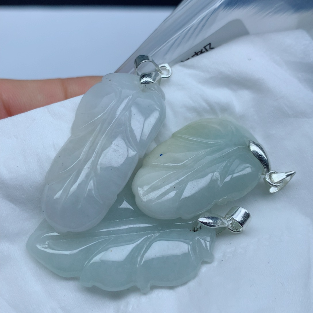 翡翠颈饰未镶嵌手串