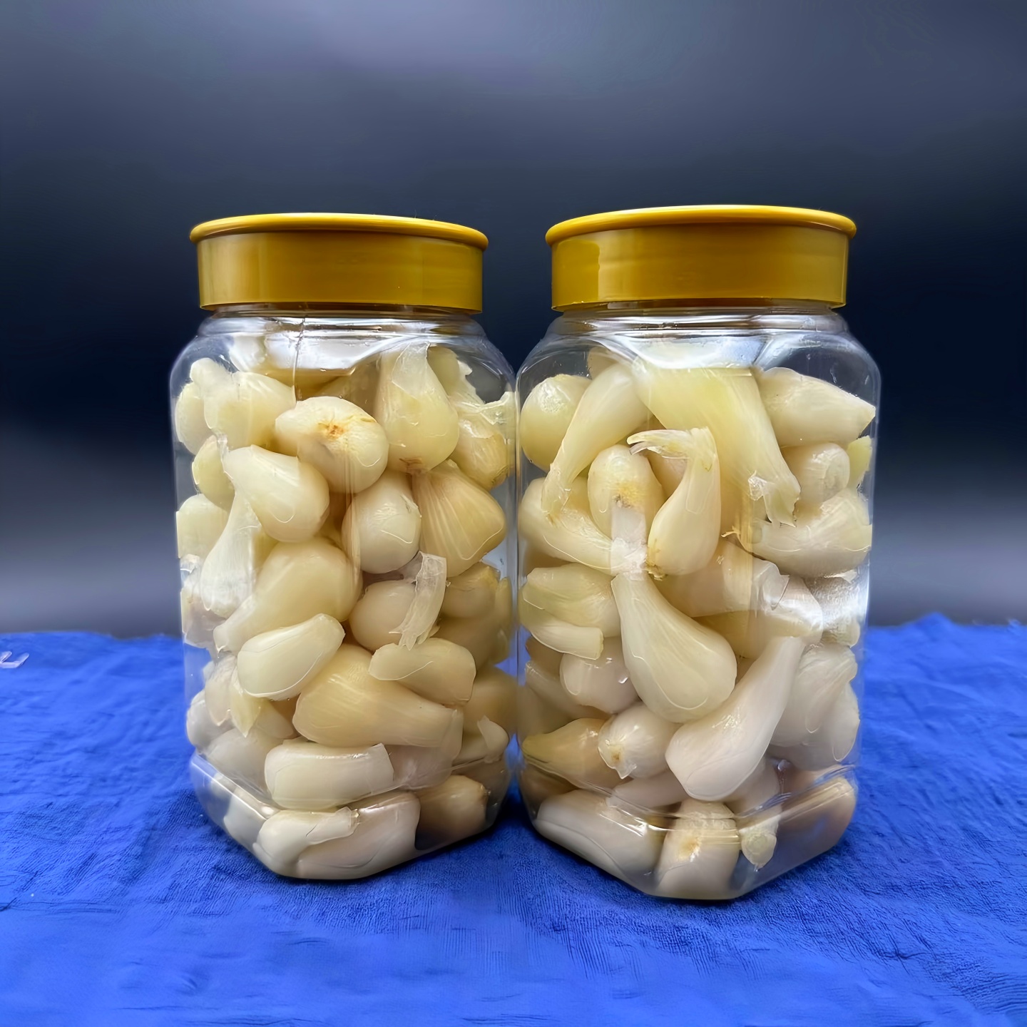 农家腌制蒜瓣葱头安徽六安霍山农家传统手工腌制酸藠头火葱头咸菜