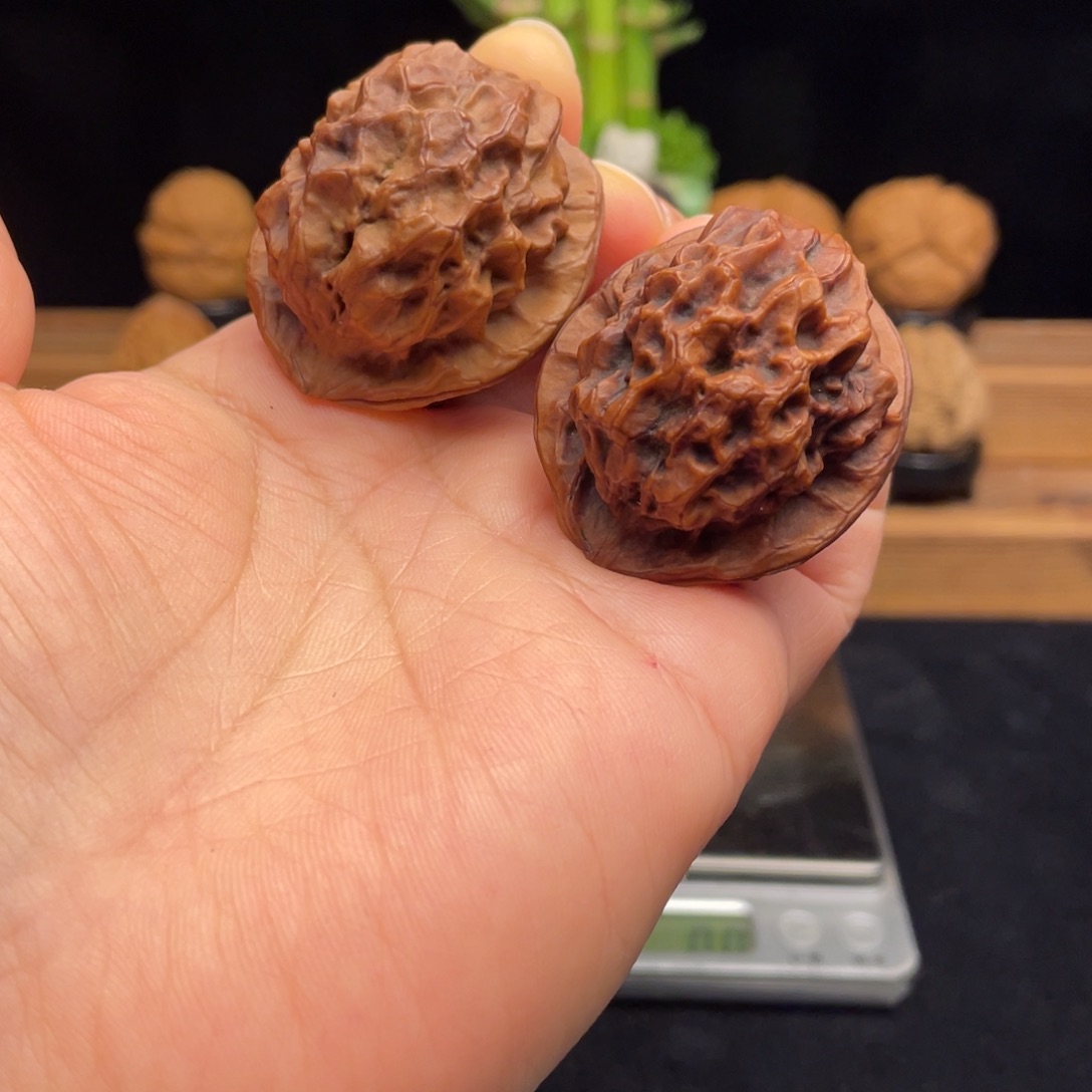 把件文玩核桃云南铁核桃4