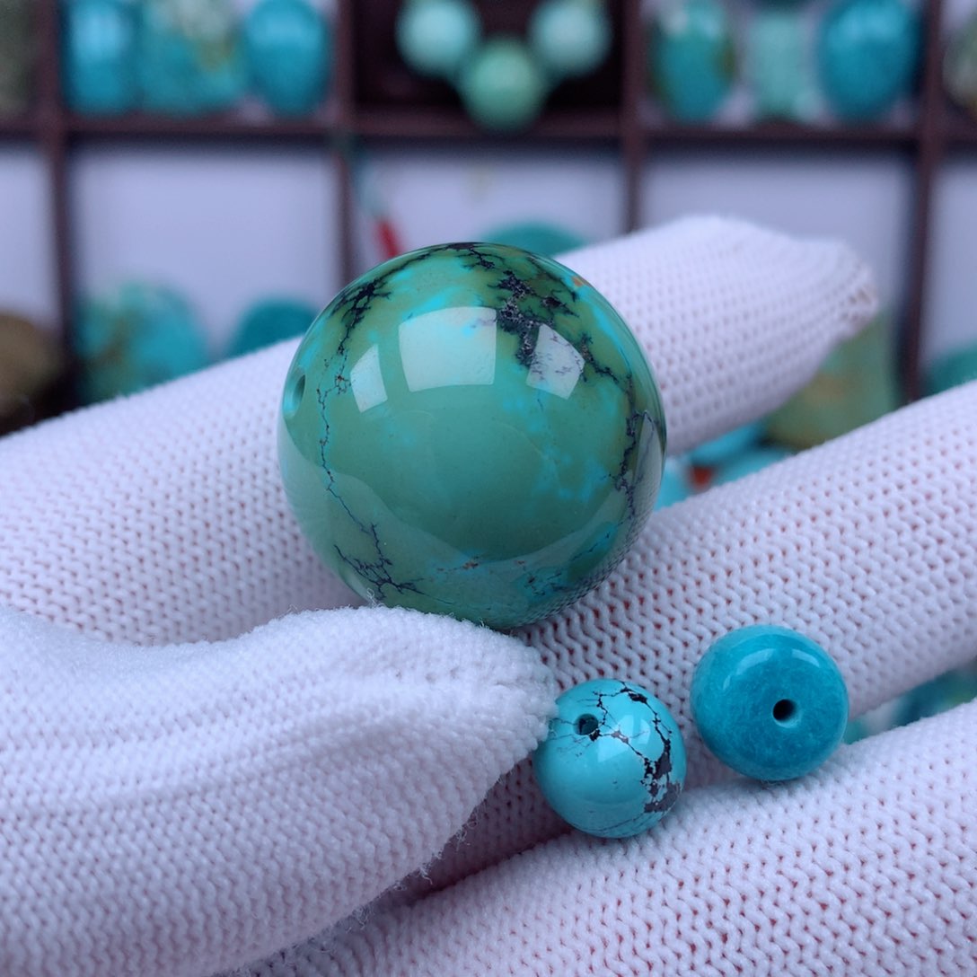 绿松石珠宝奇石未镶嵌央****师