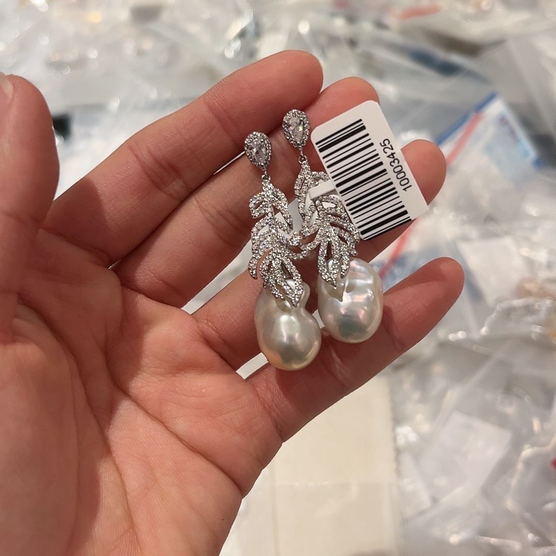 淡水珍珠耳饰合金